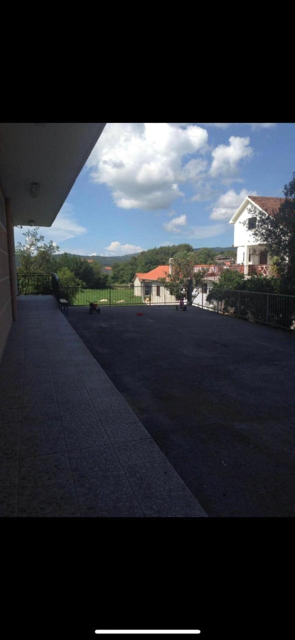 Ana Apartamento Tivat Exterior foto